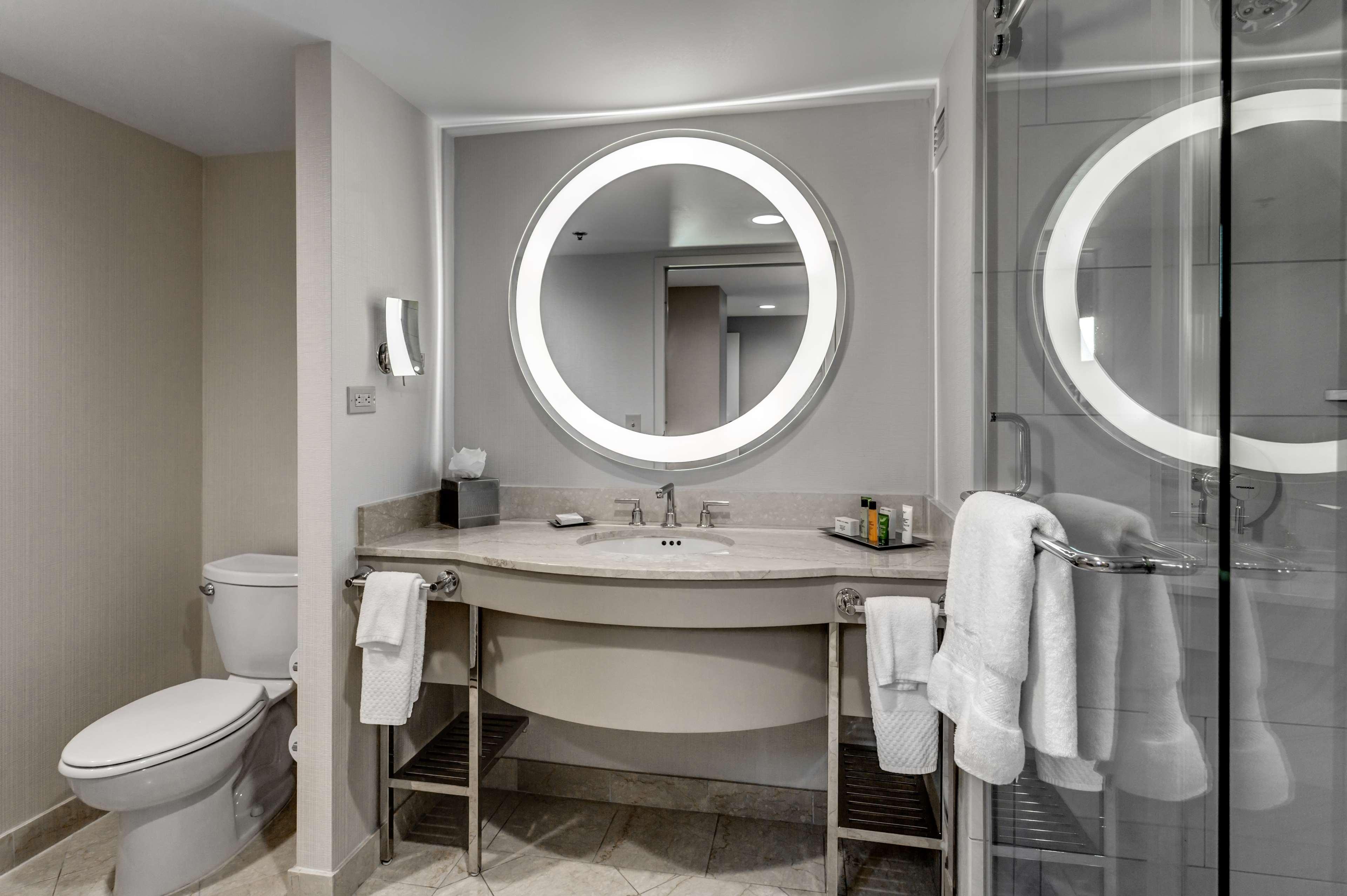 Готель Hilton Columbus At Easton Екстер'єр фото